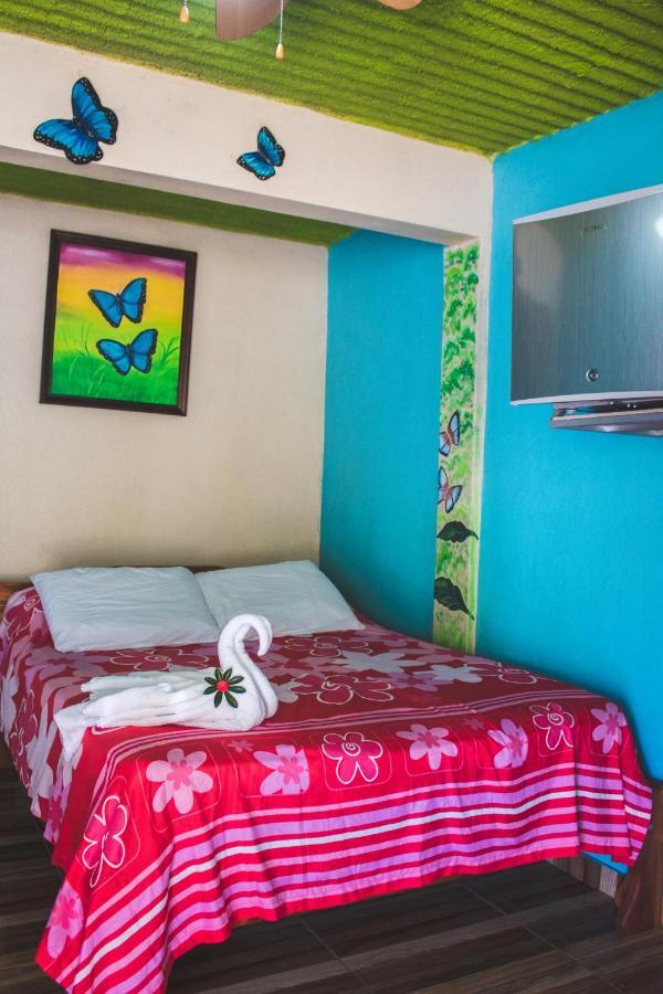 Cabinas Cascada Rio Celeste Bijagua Exterior photo